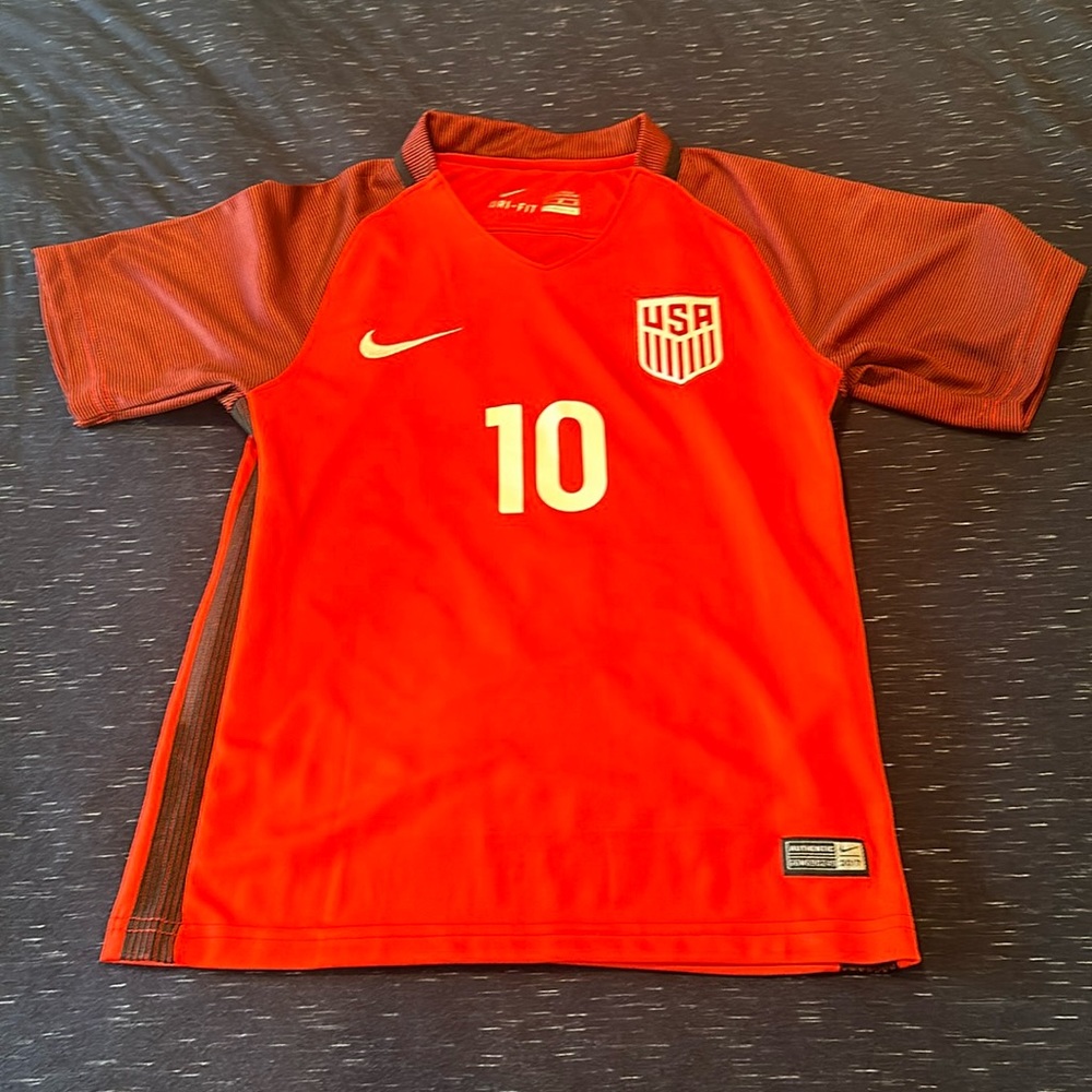 Red USA Christian Pulisic Jersey